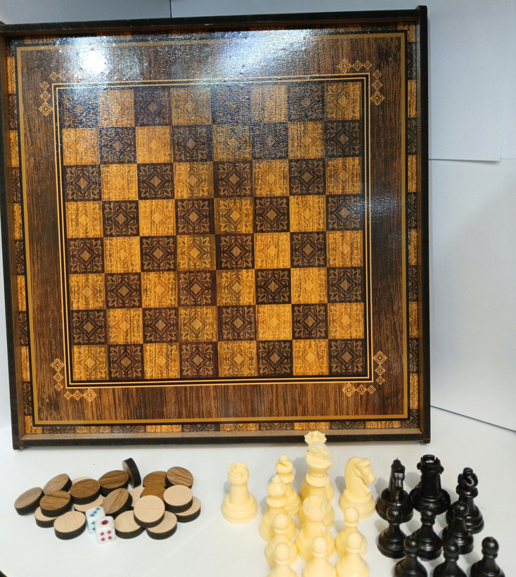 بازی شطرنج تخته چوبی